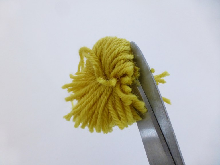 lage dusk, garndusk, pompom