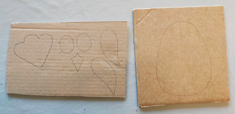 påskekylling av papp