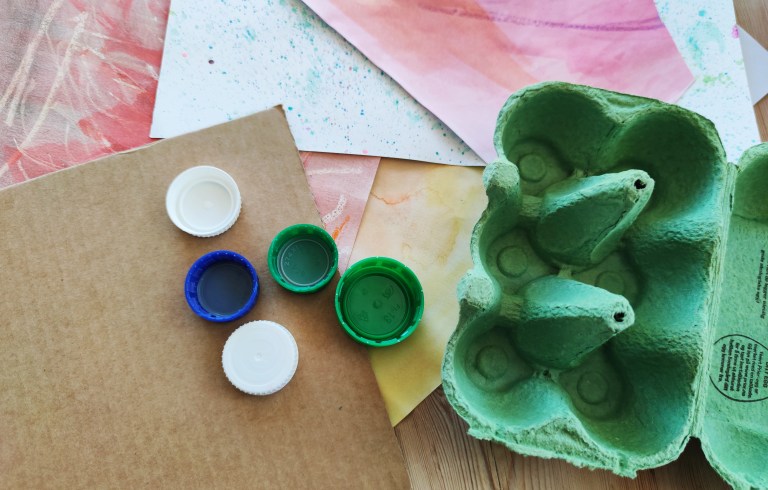 gjenbruk eggekartong, plastkork